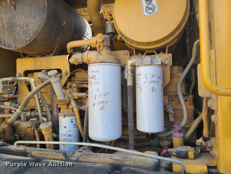 image for item HE9678 2007 Caterpillar 140H VHP  motor grader