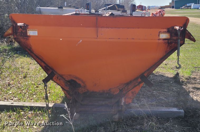 image for item HE9681 Spreader