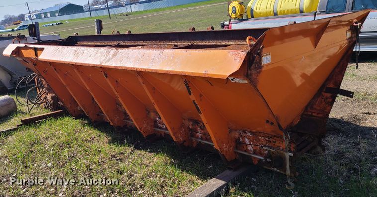 image for item HE9681 Spreader