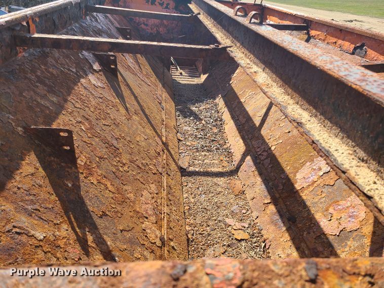 image for item HE9681 Spreader