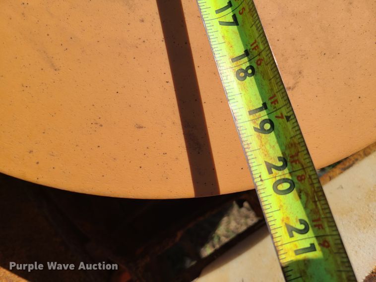 image for item HE9681 Spreader