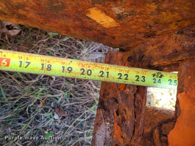 image for item HE9681 Spreader