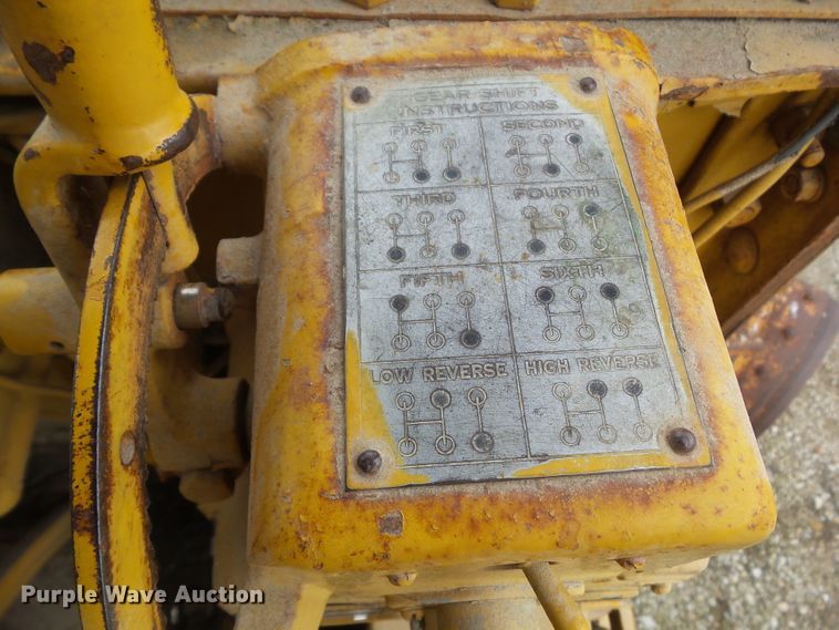 image for item HF9900 Caterpillar 12  rigid frame motor grader