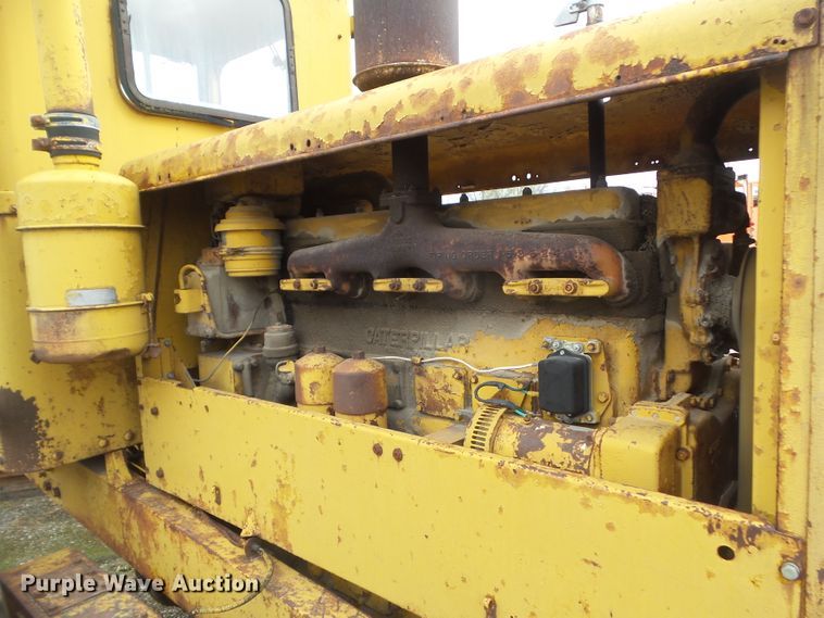image for item HF9900 Caterpillar 12  rigid frame motor grader