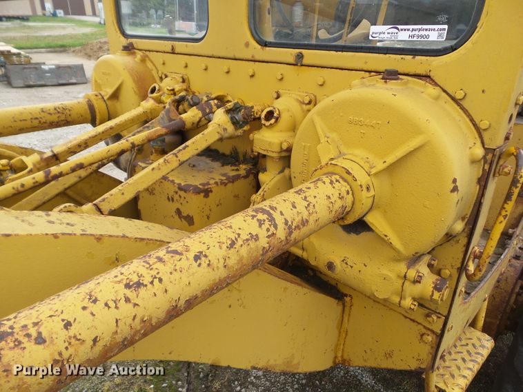 image for item HF9900 Caterpillar 12  rigid frame motor grader