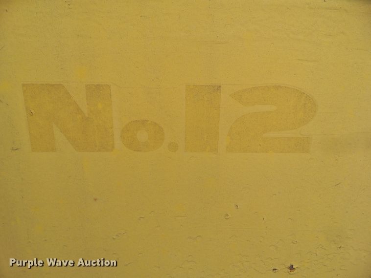 image for item HF9900 Caterpillar 12  rigid frame motor grader