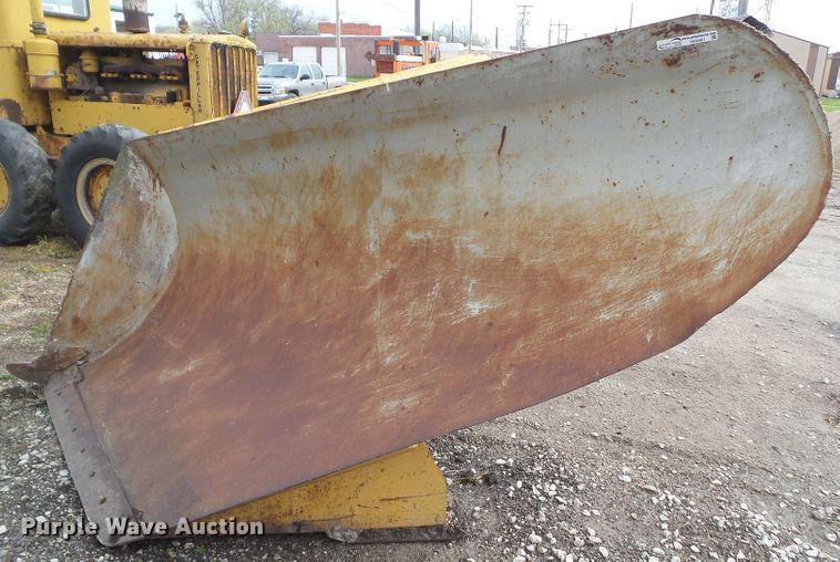 image for item HF9901 Caterpillar 107"W V-plow