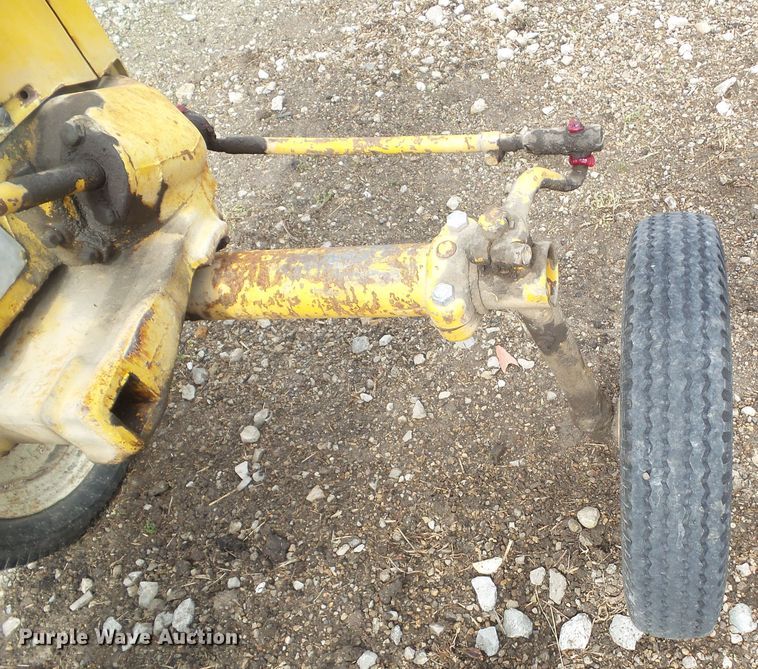 image for item HF9902 International Cub  tractor