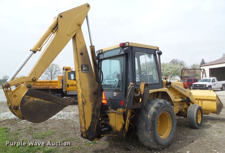 image for item HF9903 1983 John Deere 410B  backhoe