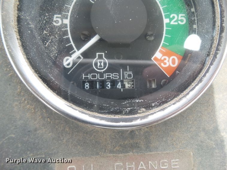 image for item HF9903 1983 John Deere 410B  backhoe