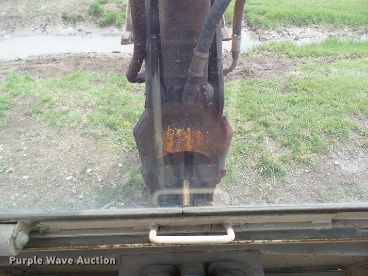 image for item HF9903 1983 John Deere 410B  backhoe