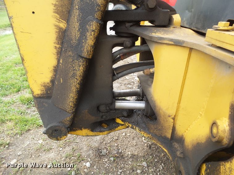 image for item HF9903 1983 John Deere 410B  backhoe