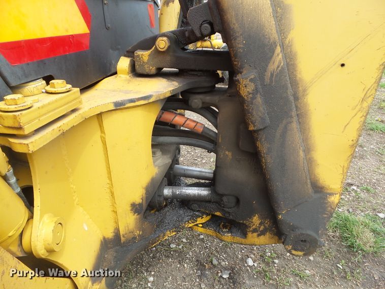 image for item HF9903 1983 John Deere 410B  backhoe