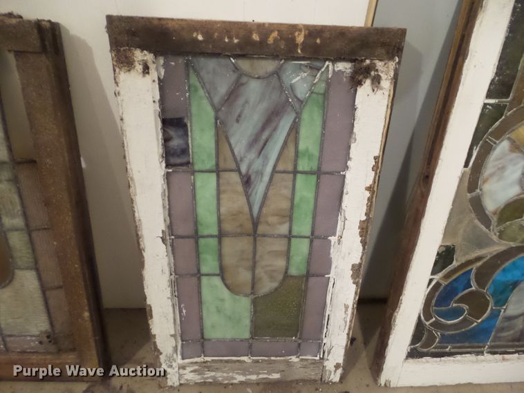 image for item HF9905 (4) stained glass windows