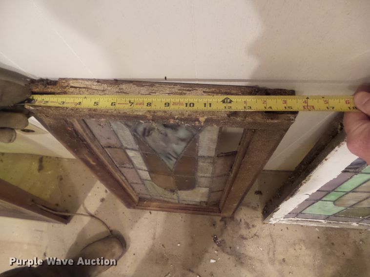 image for item HF9905 (4) stained glass windows