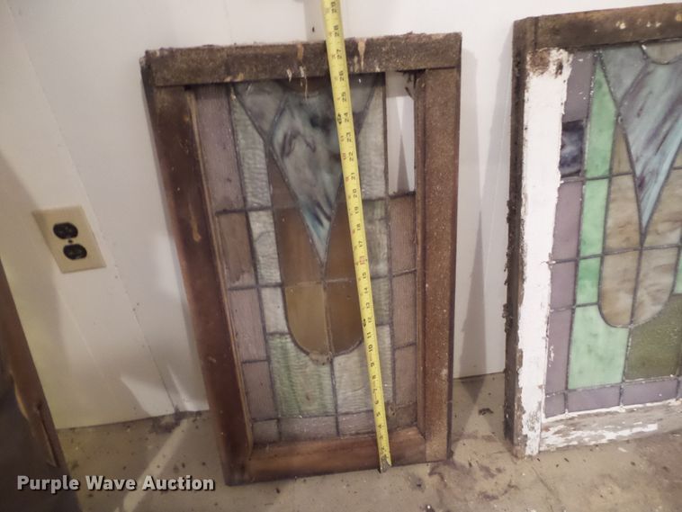 image for item HF9905 (4) stained glass windows