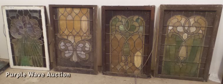 image for item HF9906 (4) stained glass windows