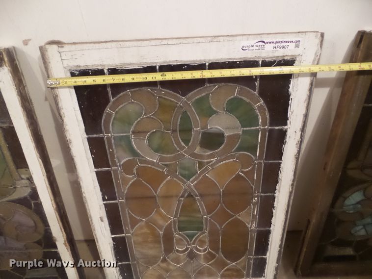 image for item HF9907 (4) stained glass windows