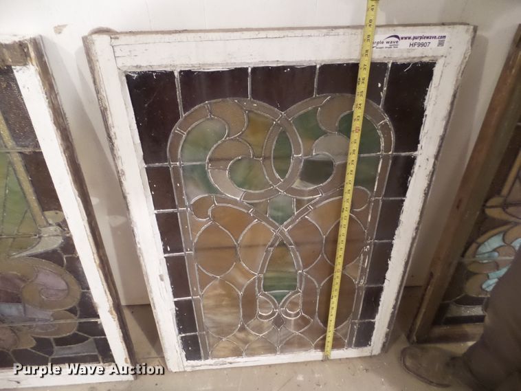 image for item HF9907 (4) stained glass windows