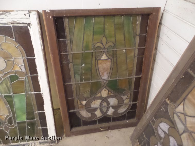 image for item HF9908 (4) stained glass windows