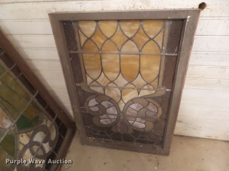 image for item HF9908 (4) stained glass windows