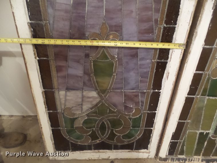 image for item HF9908 (4) stained glass windows