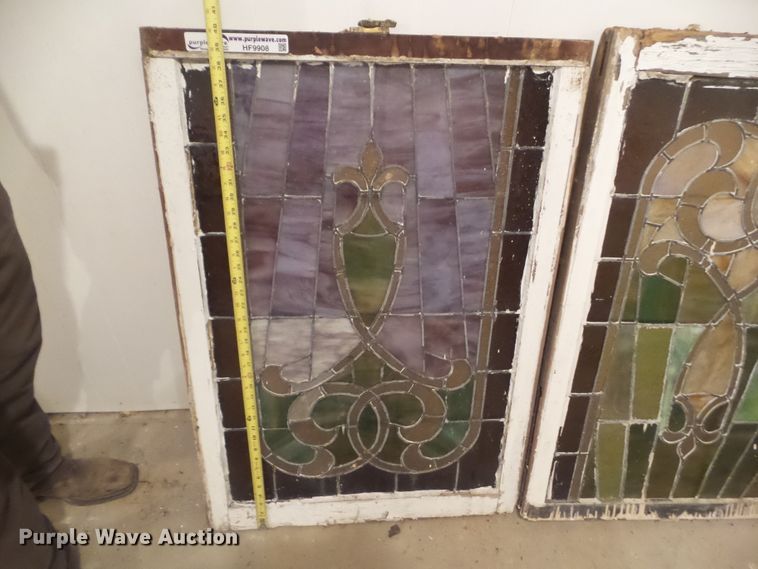 image for item HF9908 (4) stained glass windows