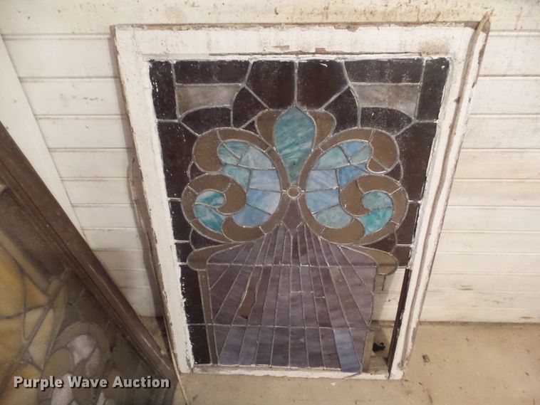 image for item HF9909 (4) stained glass windows