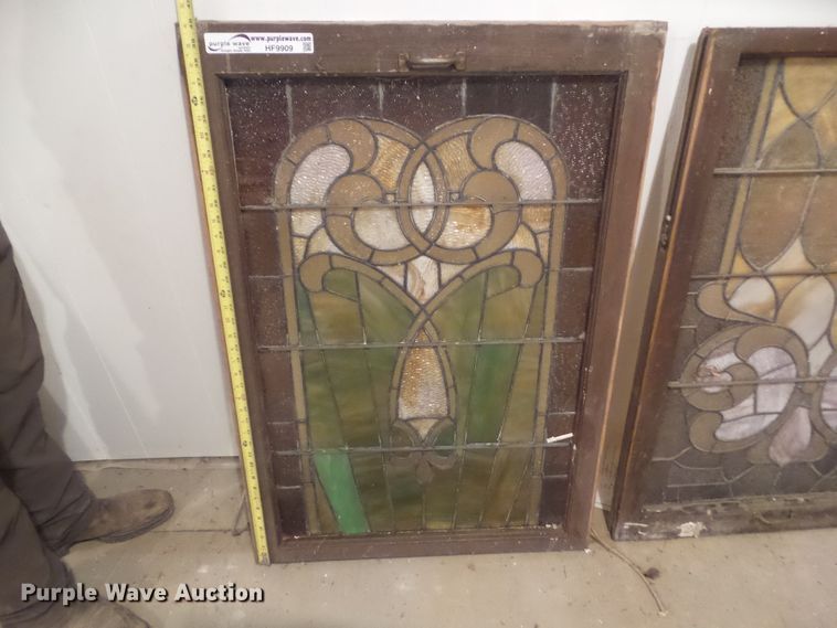 image for item HF9909 (4) stained glass windows