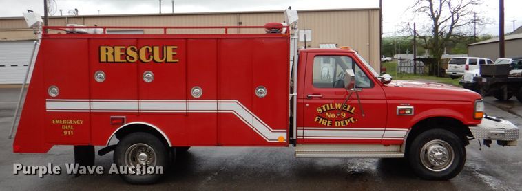 image for item HL9450 1996 Ford F450 Super Duty  rescue vehicle