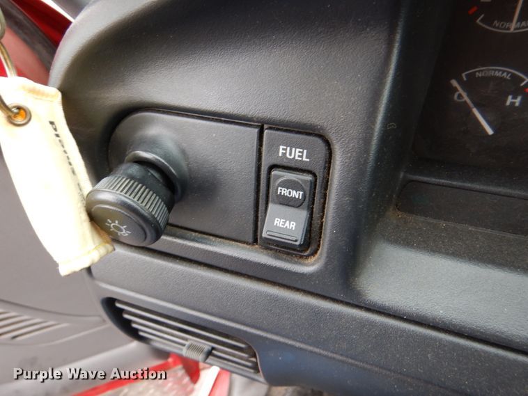 image for item HL9450 1996 Ford F450 Super Duty  rescue vehicle