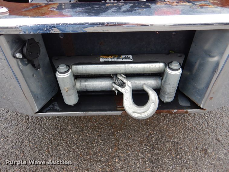 image for item HL9450 1996 Ford F450 Super Duty  rescue vehicle