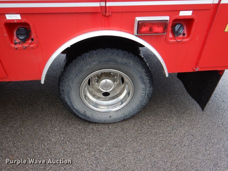 image for item HL9450 1996 Ford F450 Super Duty  rescue vehicle