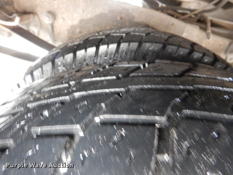 image for item HL9450 1996 Ford F450 Super Duty  rescue vehicle