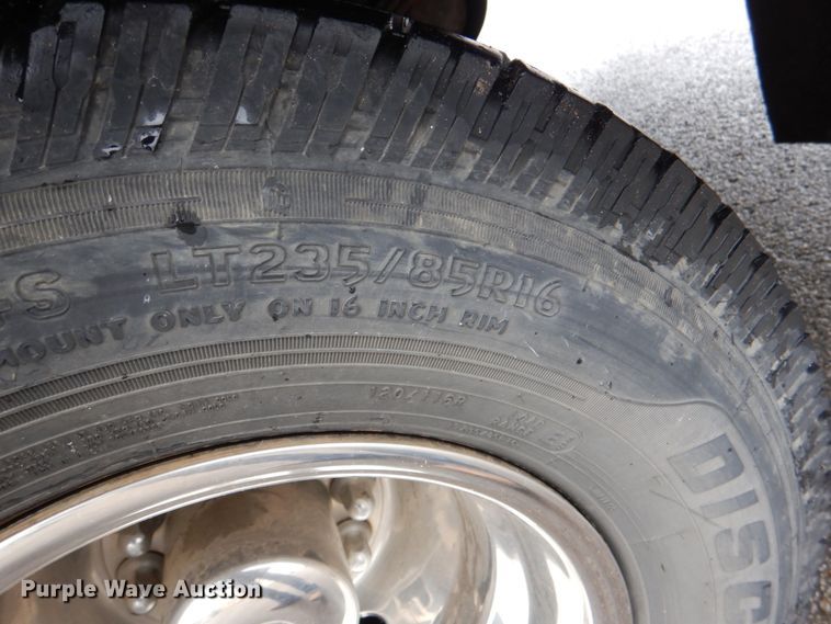 image for item HL9450 1996 Ford F450 Super Duty  rescue vehicle