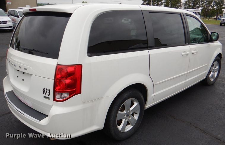 image for item HL9463 2013 Dodge Grand Caravan  van