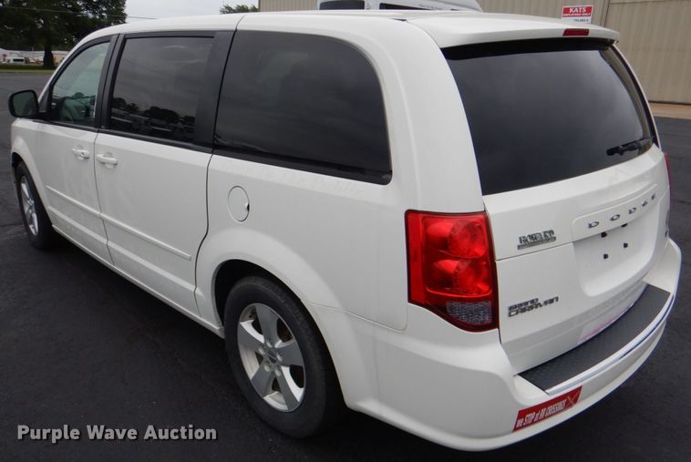 image for item HL9463 2013 Dodge Grand Caravan  van