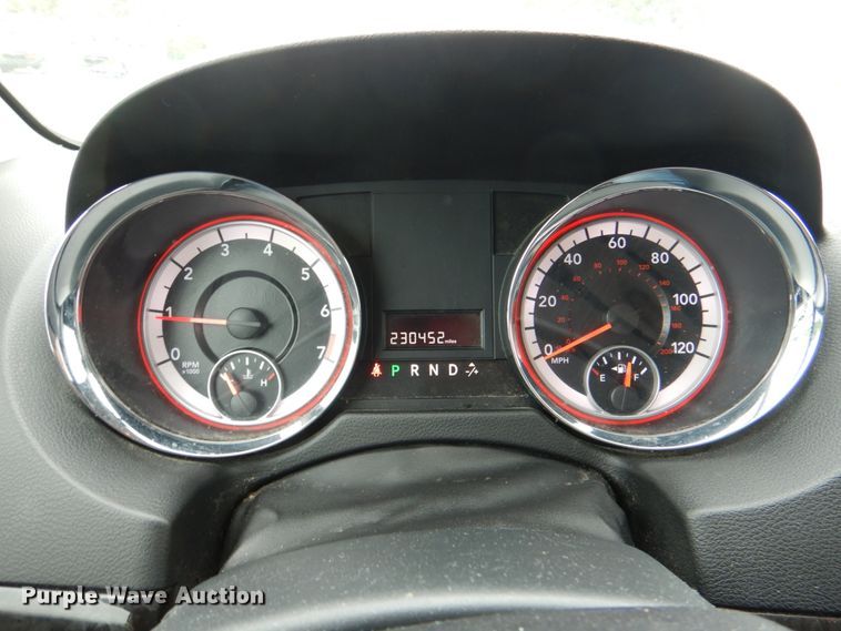 image for item HL9463 2013 Dodge Grand Caravan  van