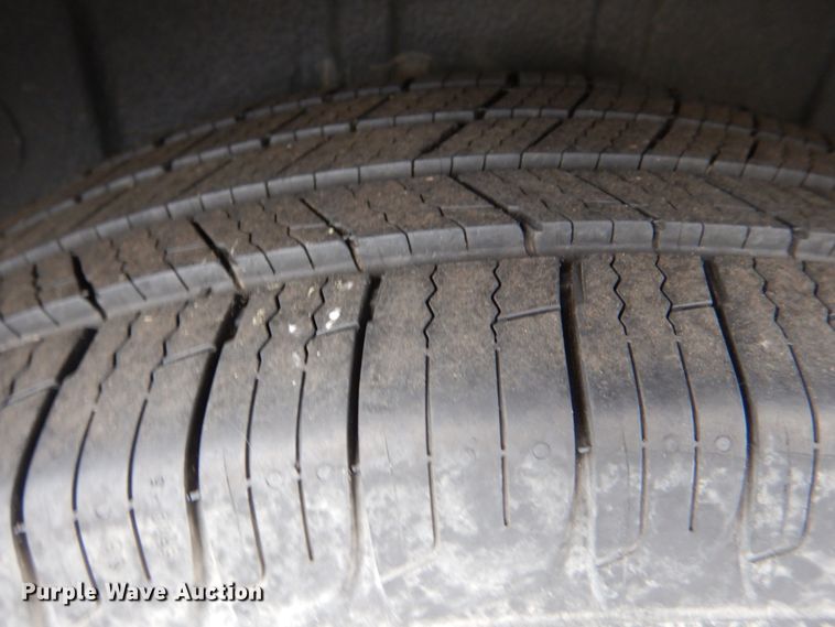 image for item HL9463 2013 Dodge Grand Caravan  van