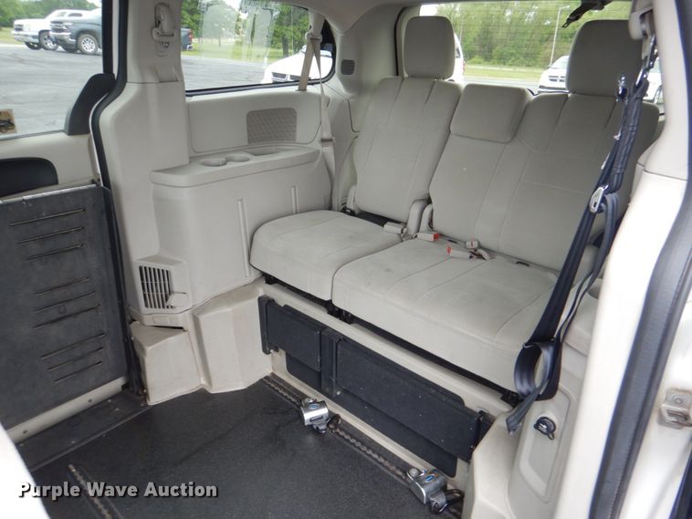 image for item HL9464 2012 Dodge Grand Caravan  handicap accessible van