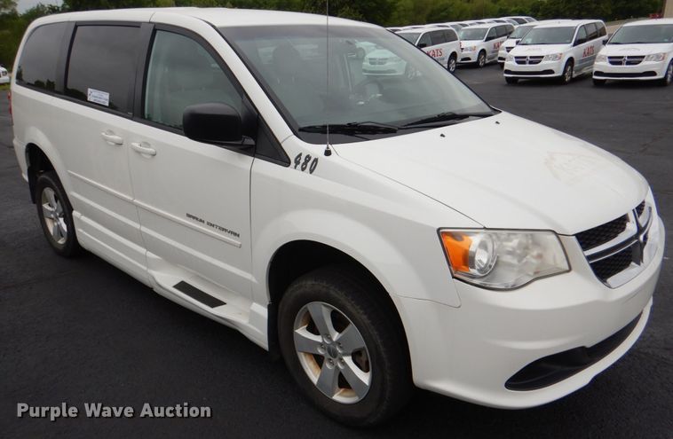 image for item HL9465 2013 Dodge Grand Caravan  handicap accessible van