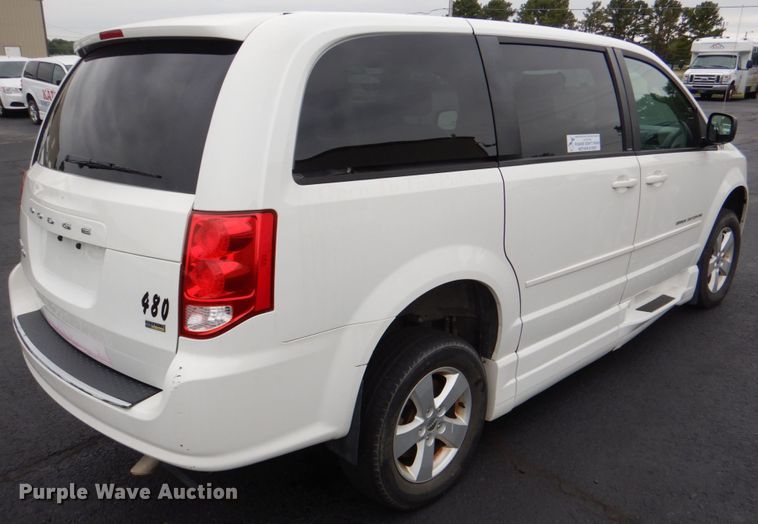 image for item HL9465 2013 Dodge Grand Caravan  handicap accessible van