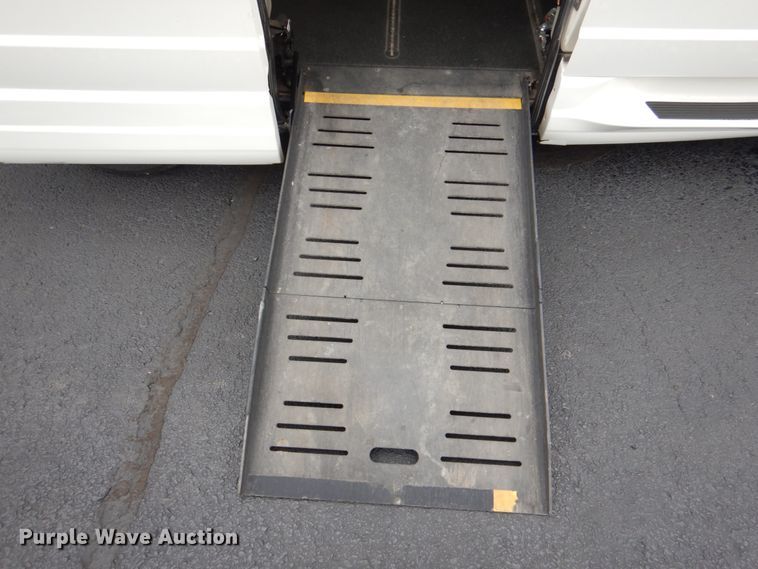 image for item HL9465 2013 Dodge Grand Caravan  handicap accessible van