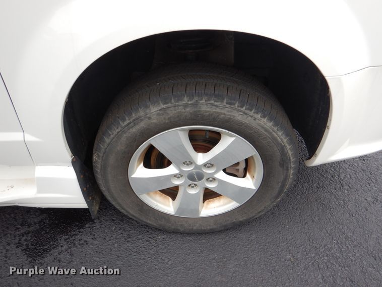 image for item HL9465 2013 Dodge Grand Caravan  handicap accessible van