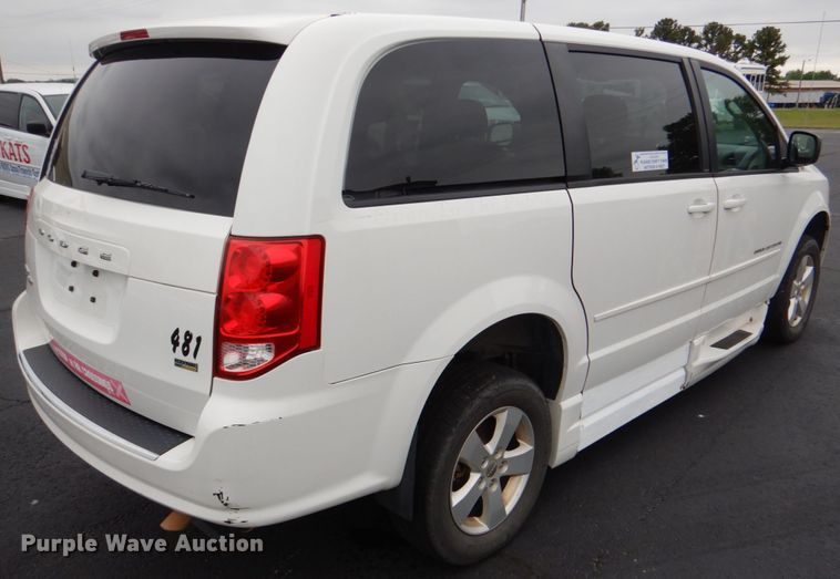image for item HL9466 2013 Dodge Grand Caravan  handicap accessible van