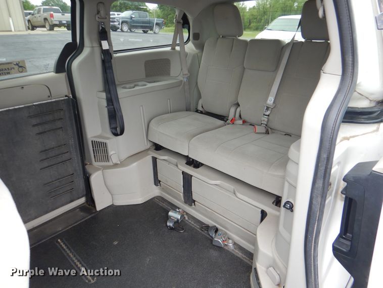 image for item HL9466 2013 Dodge Grand Caravan  handicap accessible van