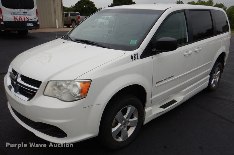 image for item HL9467 2013 Dodge Grand Caravan  handicap accessible van