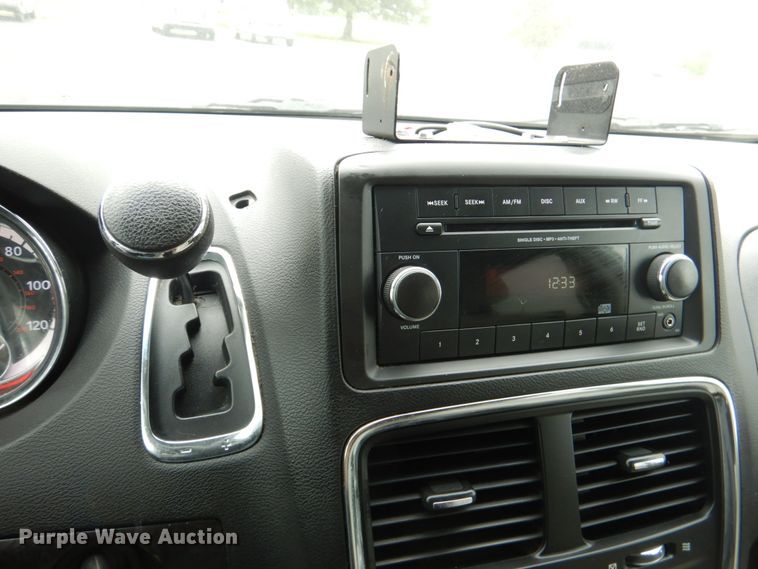 image for item HL9467 2013 Dodge Grand Caravan  handicap accessible van