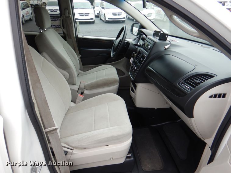 image for item HL9467 2013 Dodge Grand Caravan  handicap accessible van