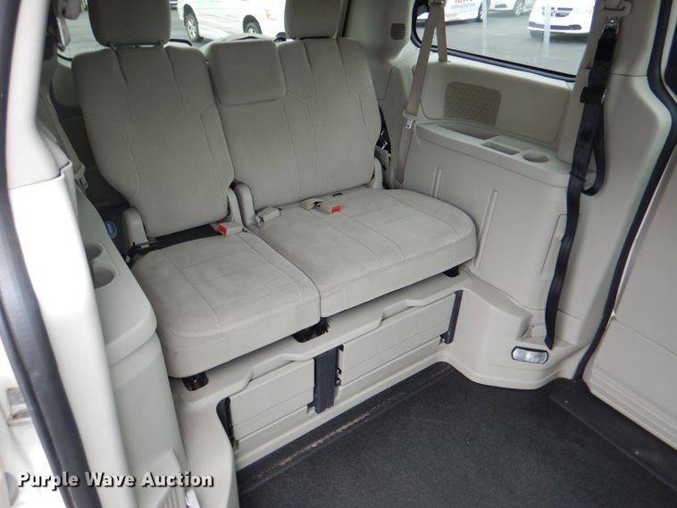 image for item HL9467 2013 Dodge Grand Caravan  handicap accessible van